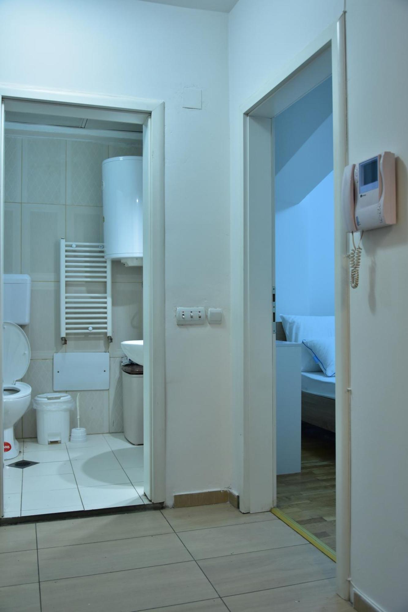 Central Elegance Apartments Skopje Bagian luar foto