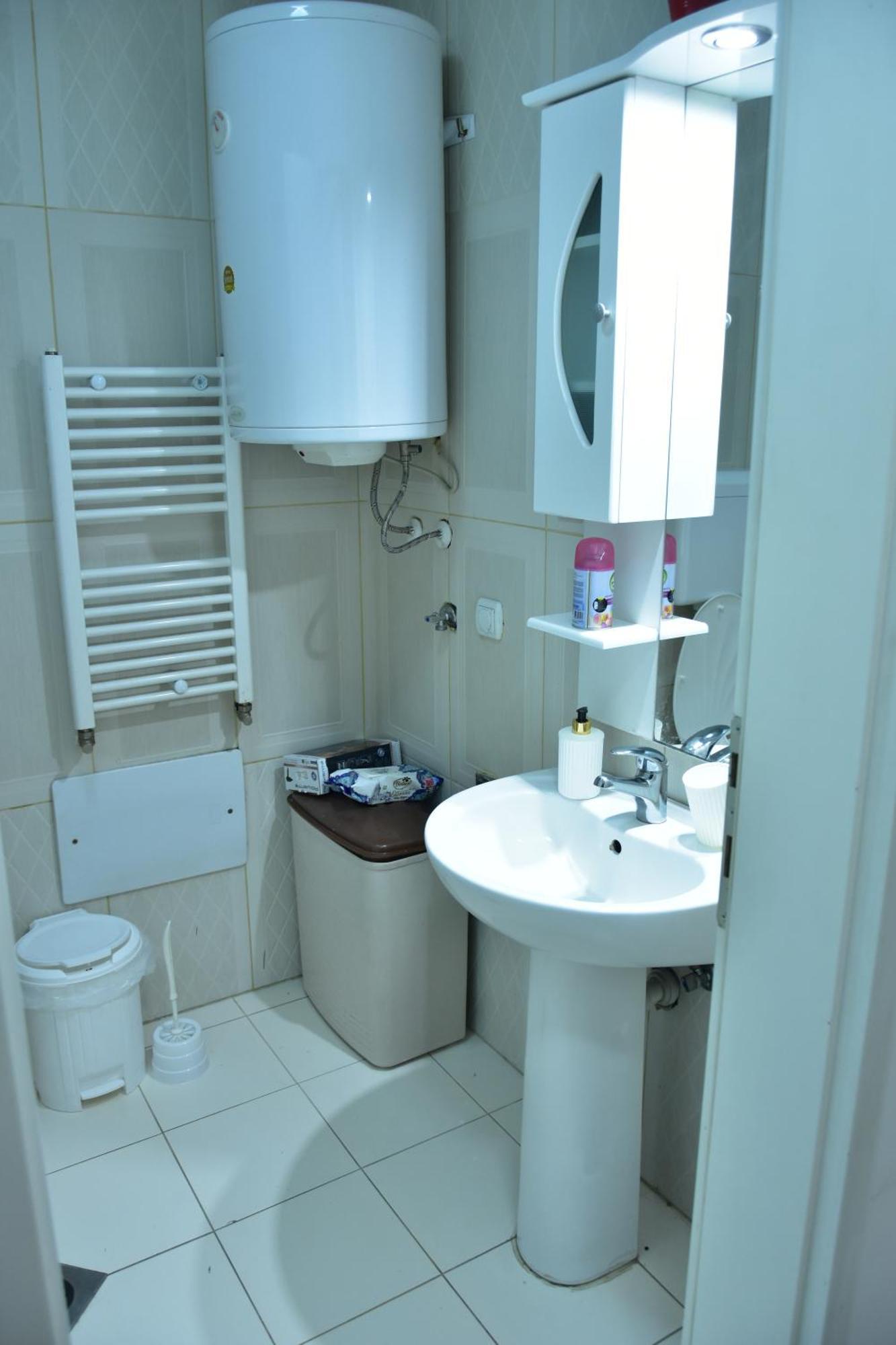 Central Elegance Apartments Skopje Bagian luar foto